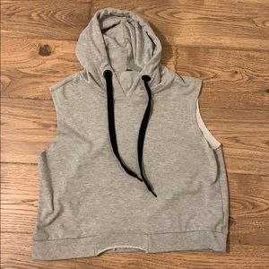 Wild fable cropped half sleeve